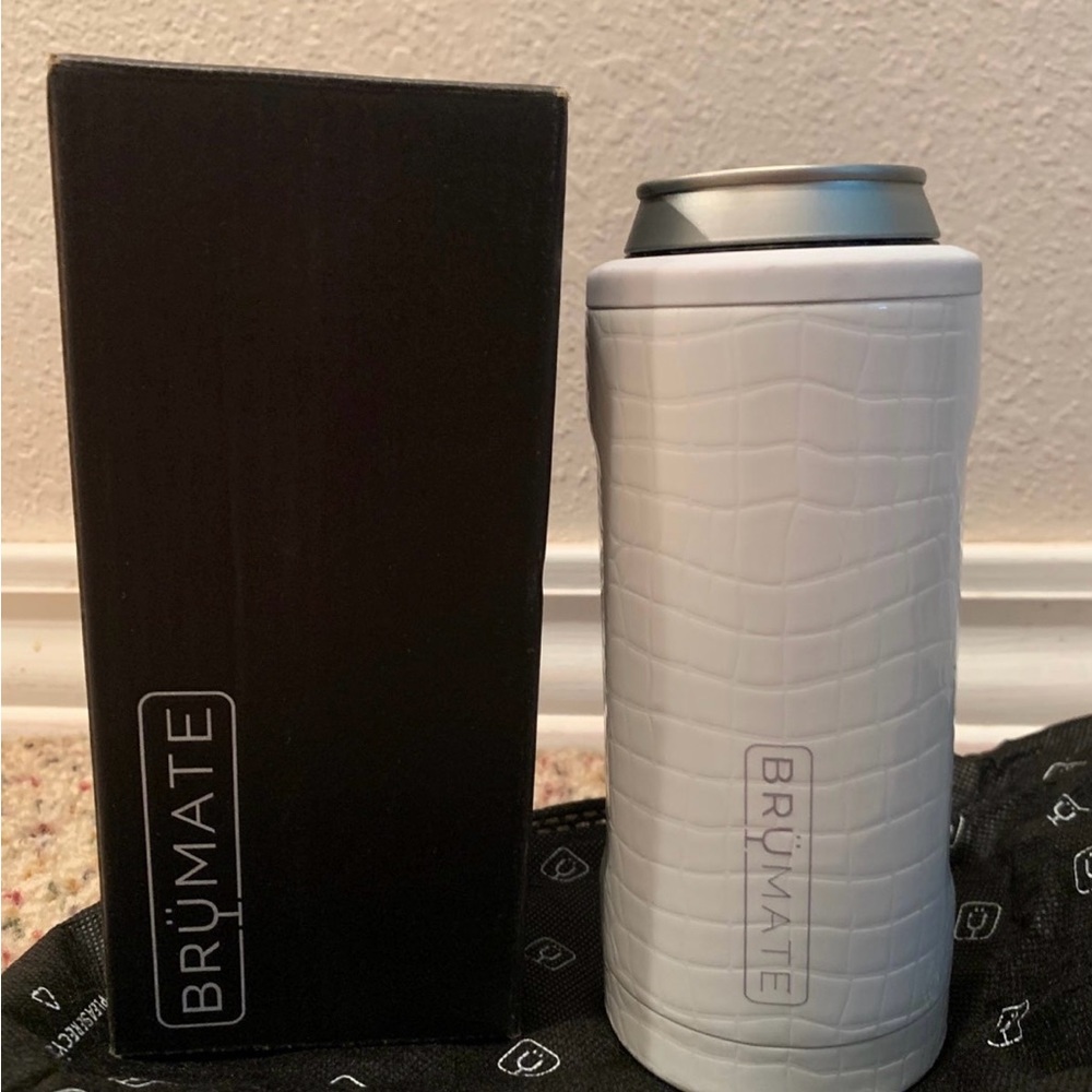 NIB Brumate Hopsulator Slim Pearl Croc